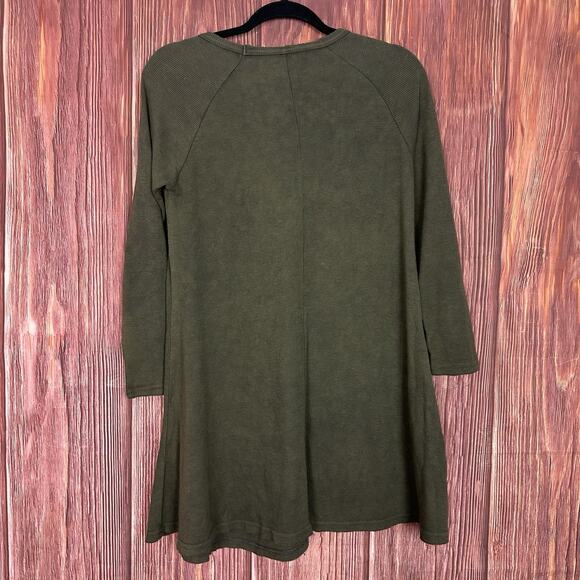 Natural Life Womens Green Waffle Knit Tunic Top Live Happy Size Small NWT - Picture 3 of 5